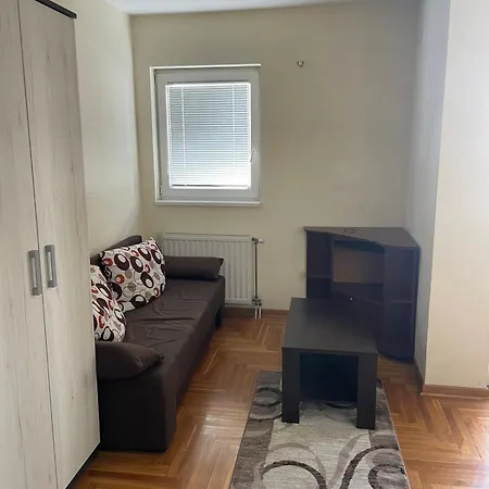 M Vlahovic Apartment Belgrade